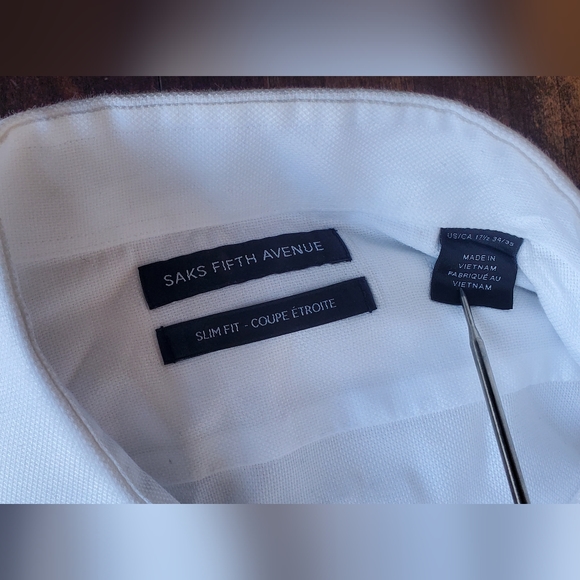 Saks Fifth Avenue, Slim Fit -Coupe Etroite, WHITE, New, never worn, not tags. - Picture 3 of 3